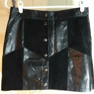 Forever 21 Black 100% Pigskin Leather Mini-Skirt